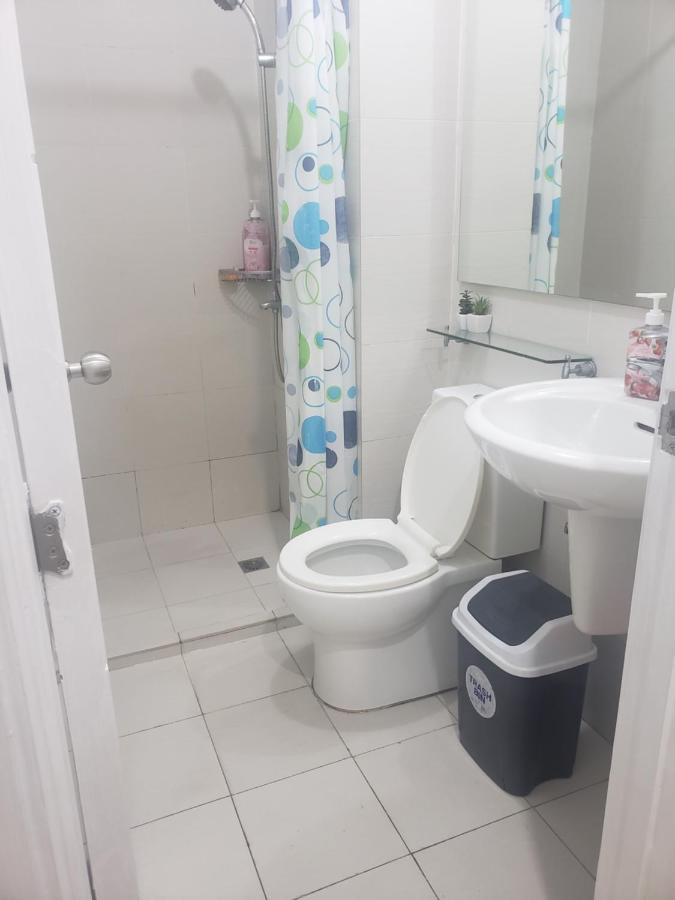 Sutherland Tower Acqua Private Residences Mandaluyong Exterior photo